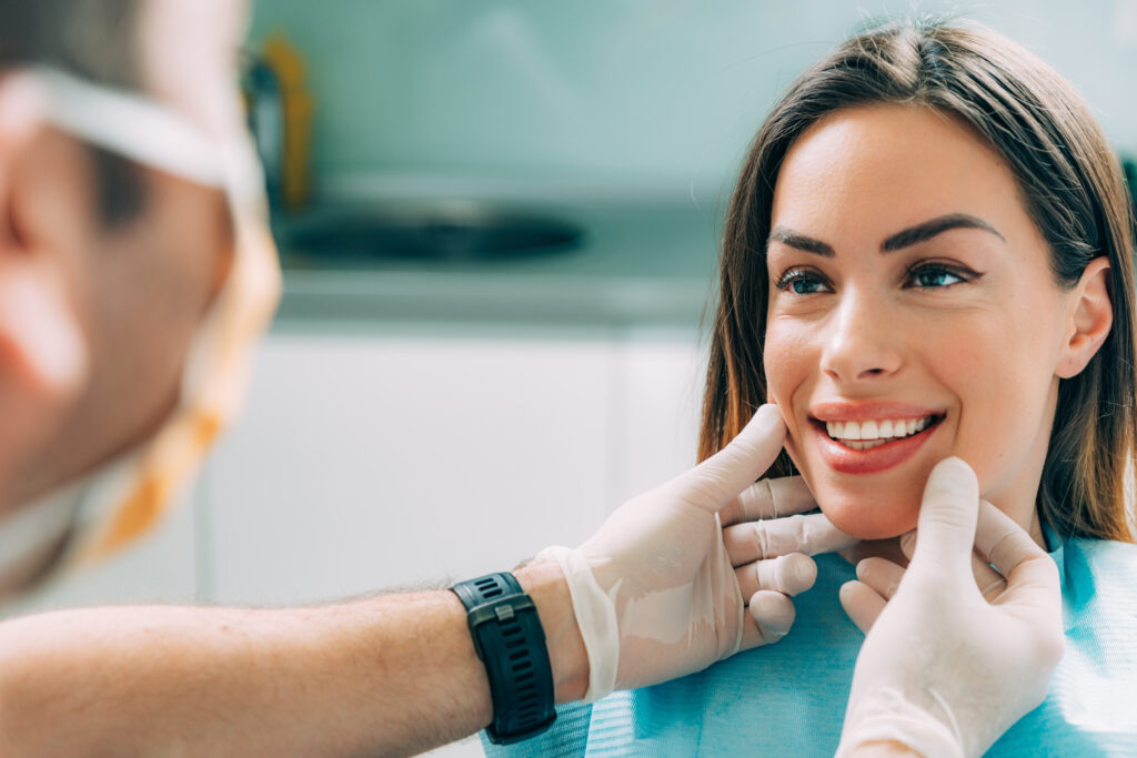 AdobeStock 224318057 - Seattle Dental Studio
